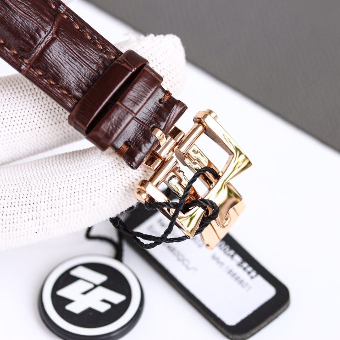 VC Five Six Series Three-Hand Watch
