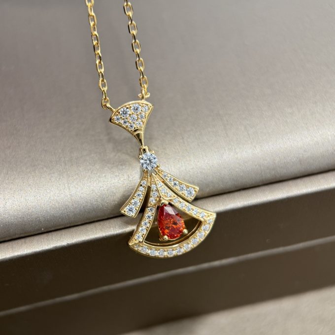 B Top Jewelry DIVAS’ DREAM Necklace