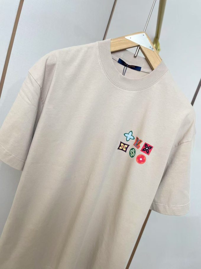 new small logo T-shirt