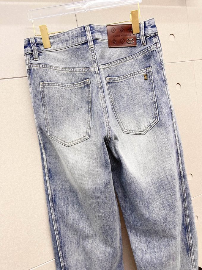 Trendy Big Leg Jeans