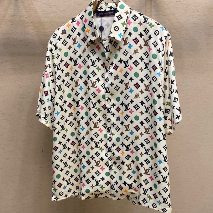 logo all over print short sleeve shirt