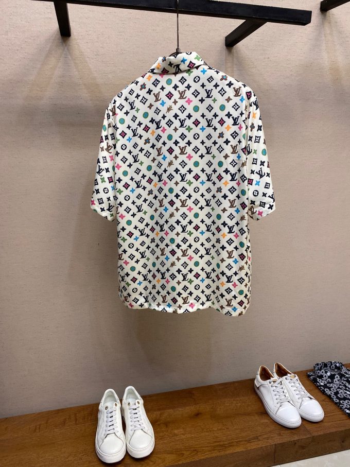 logo all over print short sleeve shirt