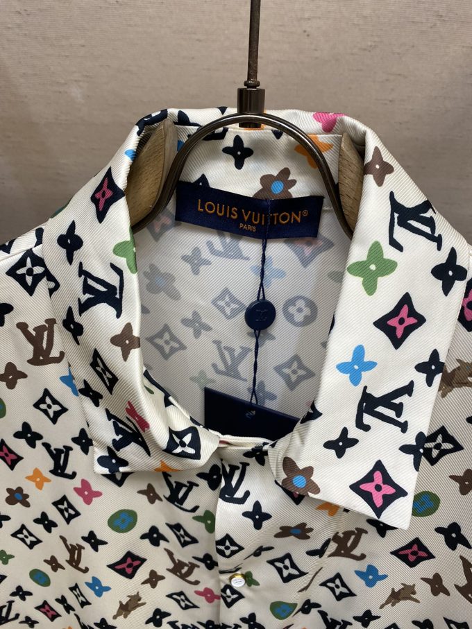 logo all over print short sleeve shirt