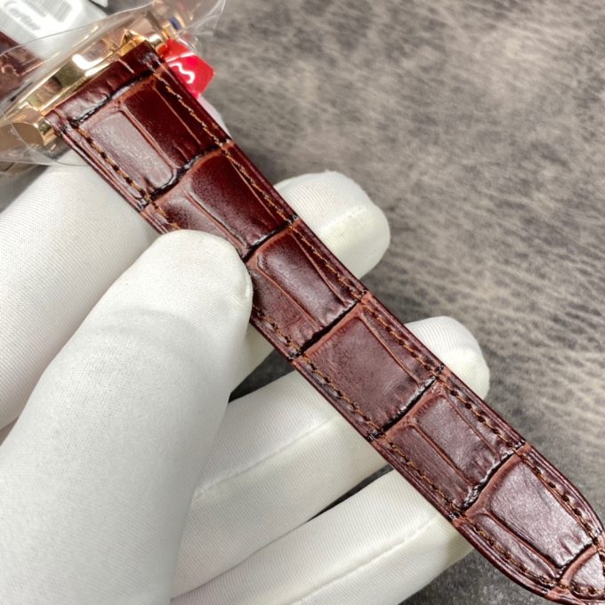 C t Drive de C t series watch