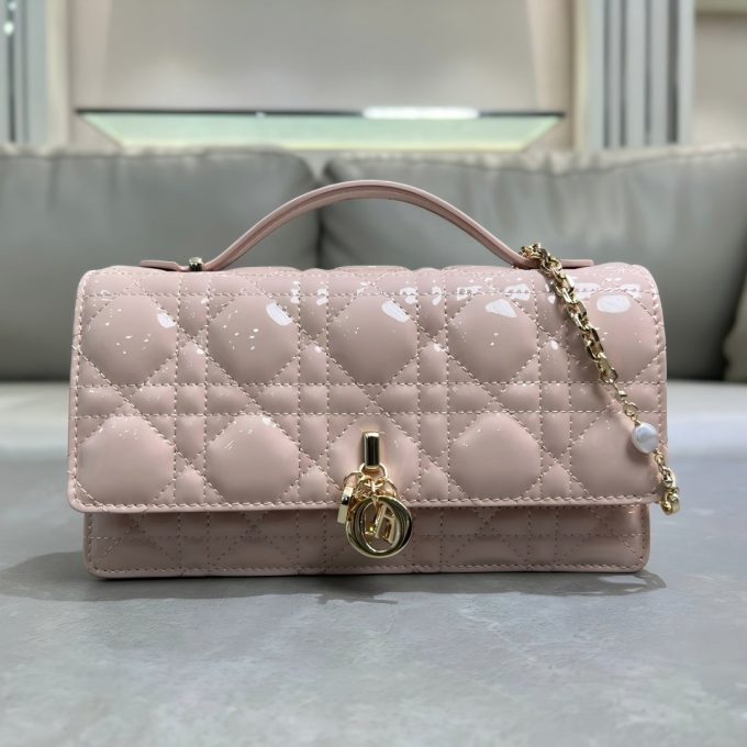 Pearl Clutch Bag