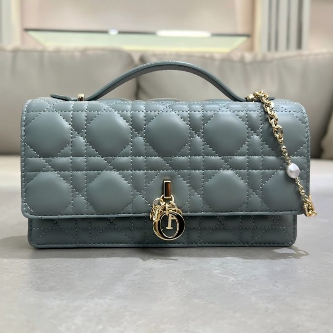 Pearl Clutch Bag