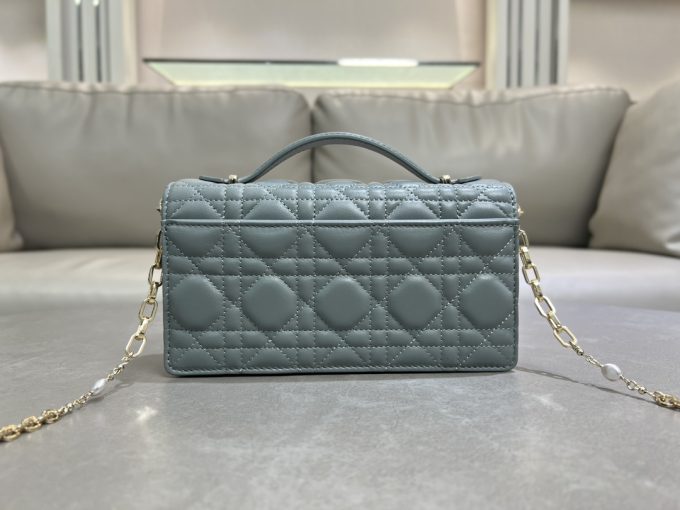 Pearl Clutch Bag