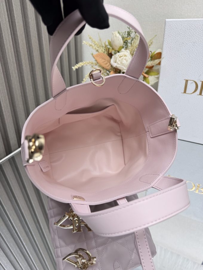 Vertical Handbag