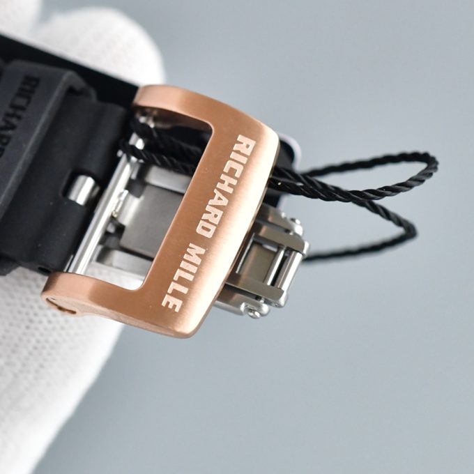 RH Miller RM11-FM Series