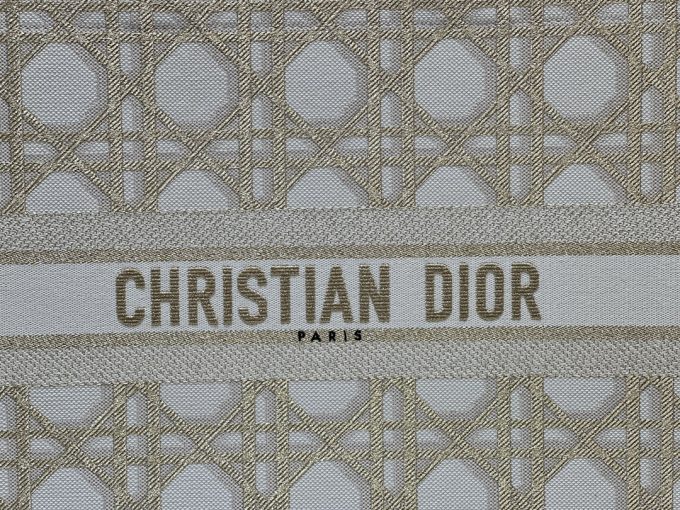 Gold lattice