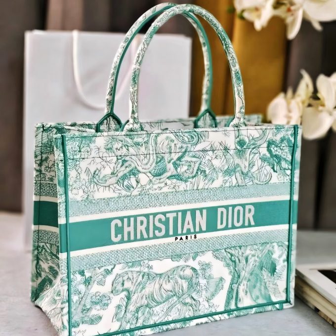 Book Tote Handbag