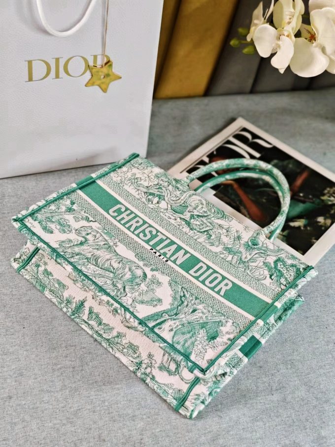 Book Tote Handbag
