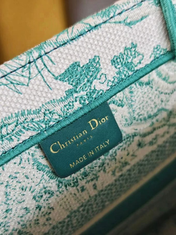 Book Tote Handbag