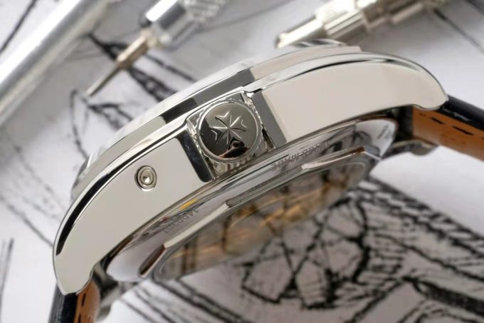 VC V6 series day-date watch