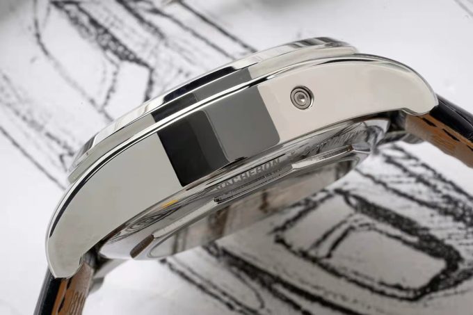 VC V6 series day-date watch