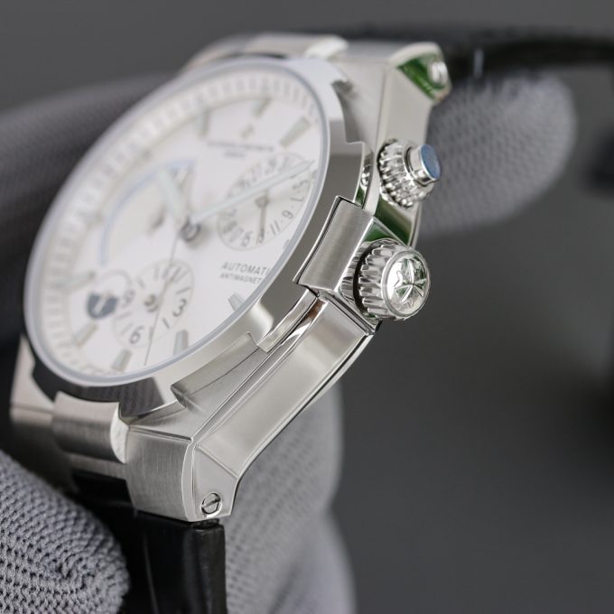VC TWA Multifunctional watch