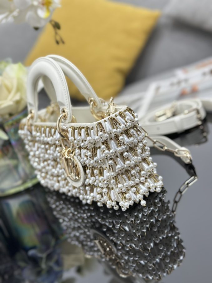 Embroidered White Pear Bead Small