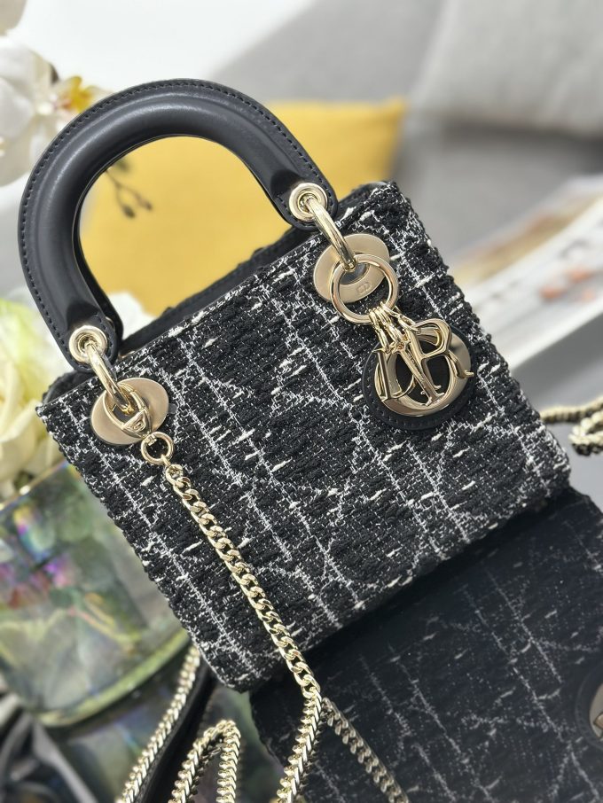 Three compartments tweed black