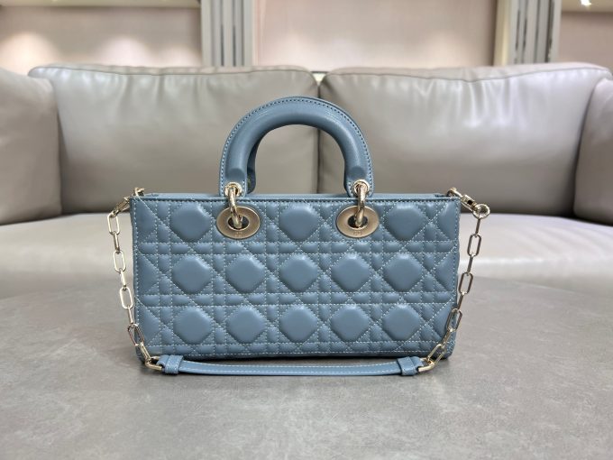 Lady D-Joy ♥️ Haze Blue
