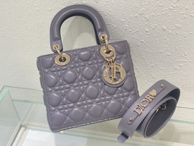 Princess Di Four Compartment Gold Clasp Iron Grey