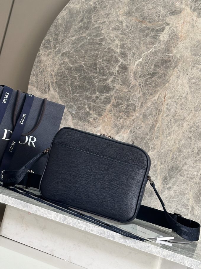 2.0 Zip Messenger Bag