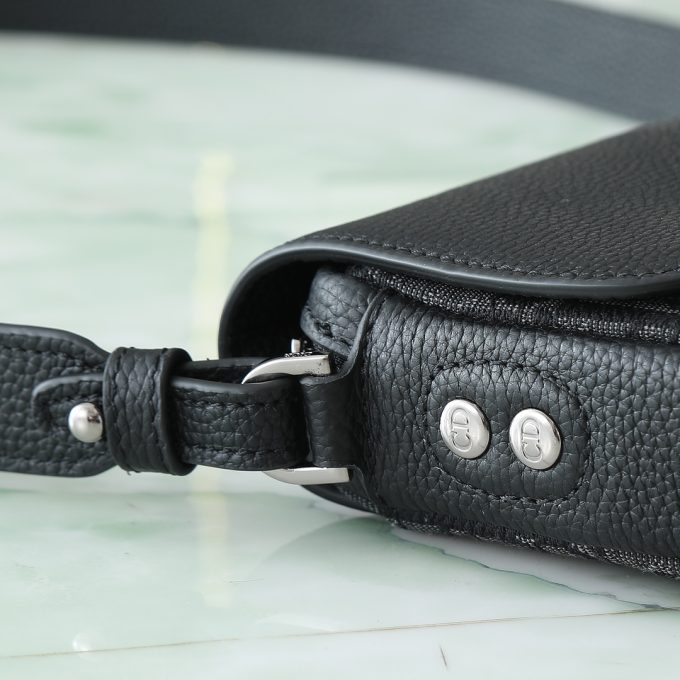 Saddle Bag