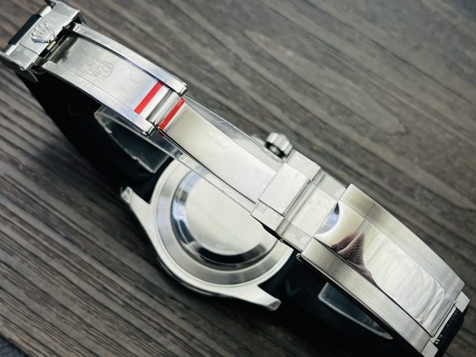 RO V8 SUB New Submariner Series