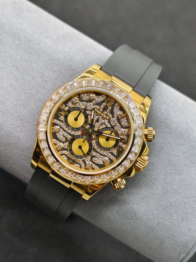 RO Daytona Eye of the Tiger watch