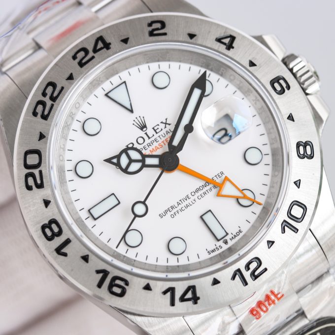RO Explorer II, new version of 2836 movement