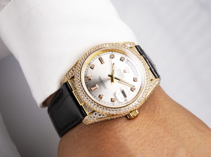 The first Datejust alligator belt series