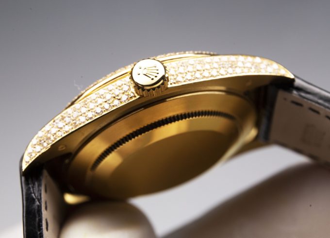 The first Datejust alligator belt series