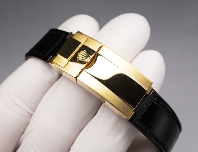 The first Datejust alligator belt series
