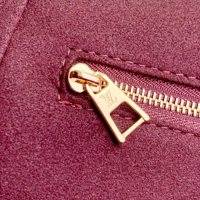 Medium Handbag
