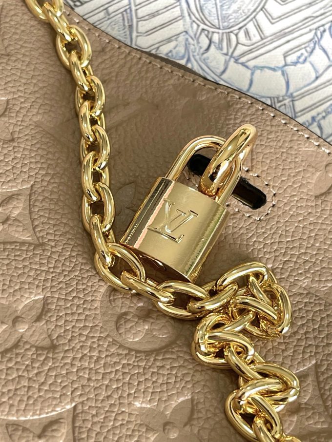 Medium Handbag