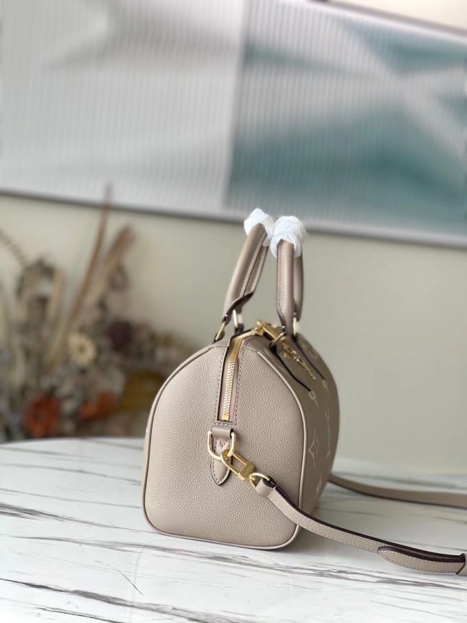 Handbag in grey