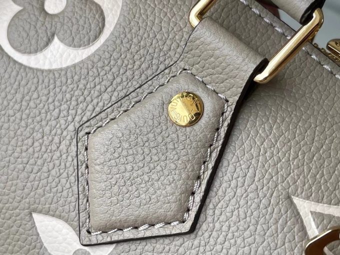 Handbag in grey