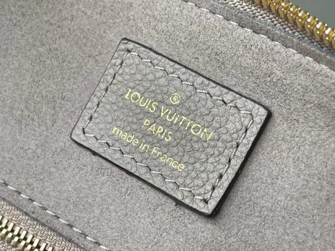 Handbag in grey
