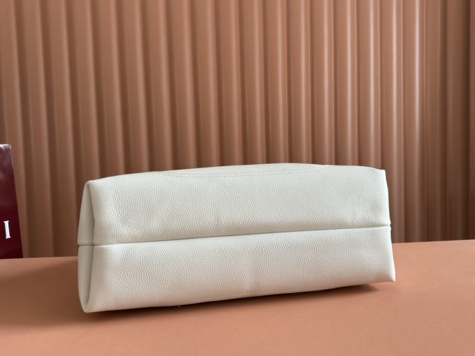 Gucci Softbit Collection