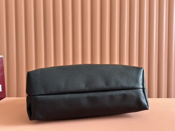 Gucci Softbit Collection