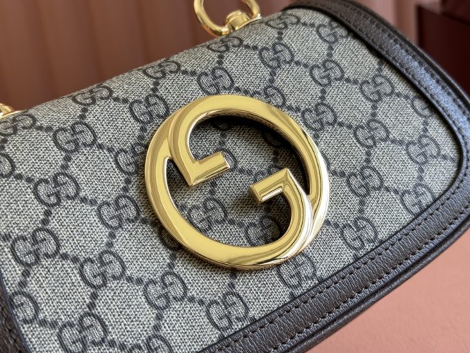 Gucci's March of Love