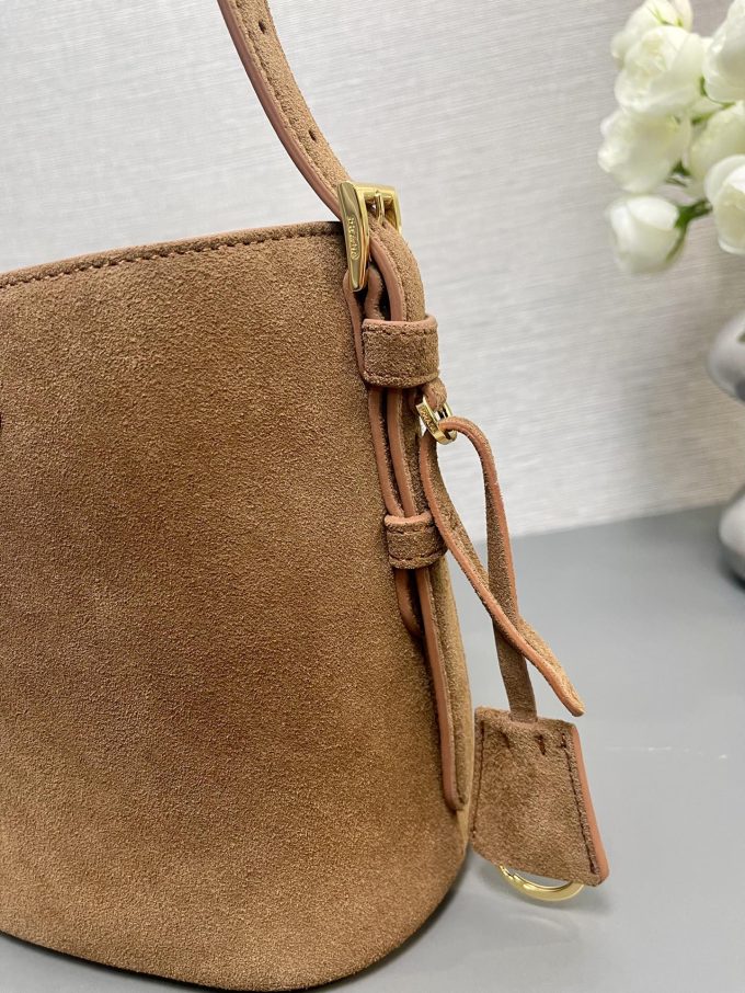 New Bucket Bag