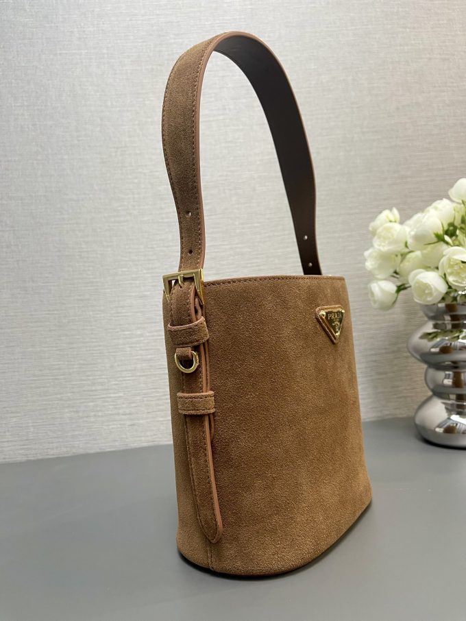 New Bucket Bag