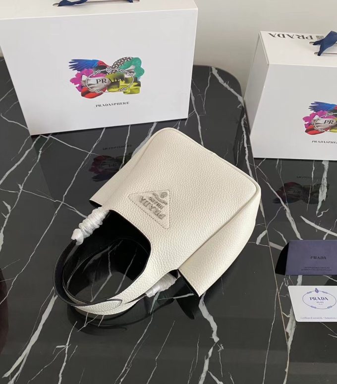 The latest 2025 mini tote bag