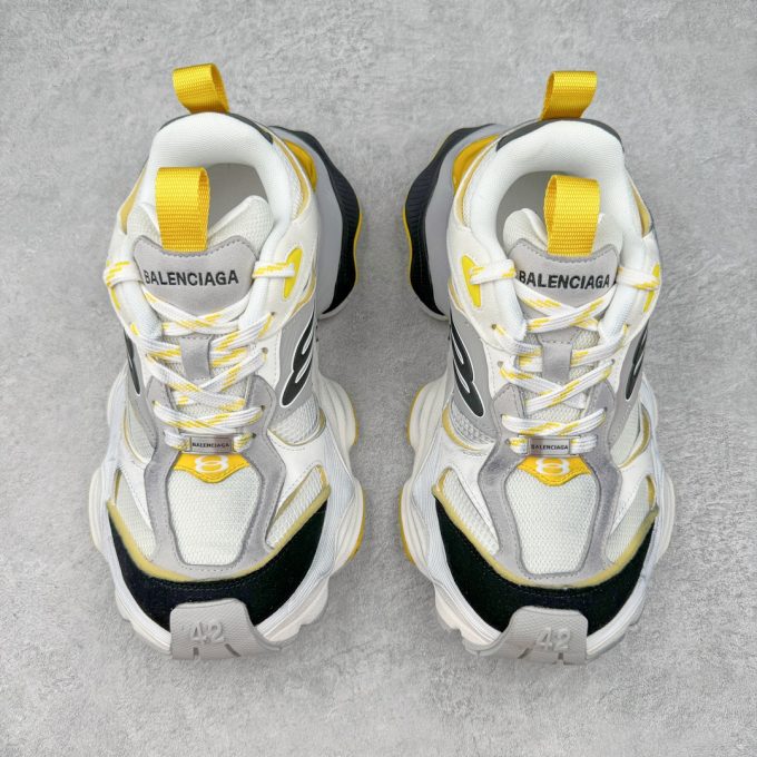 5xl boat-shaped dad shoes
