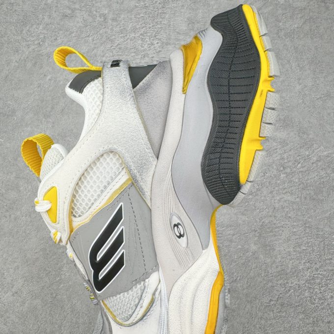 5xl boat-shaped dad shoes