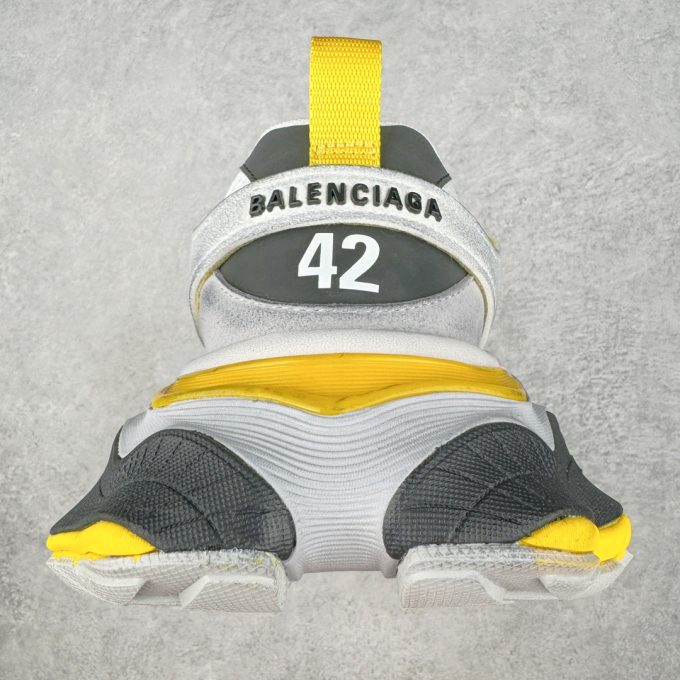 5xl boat-shaped dad shoes