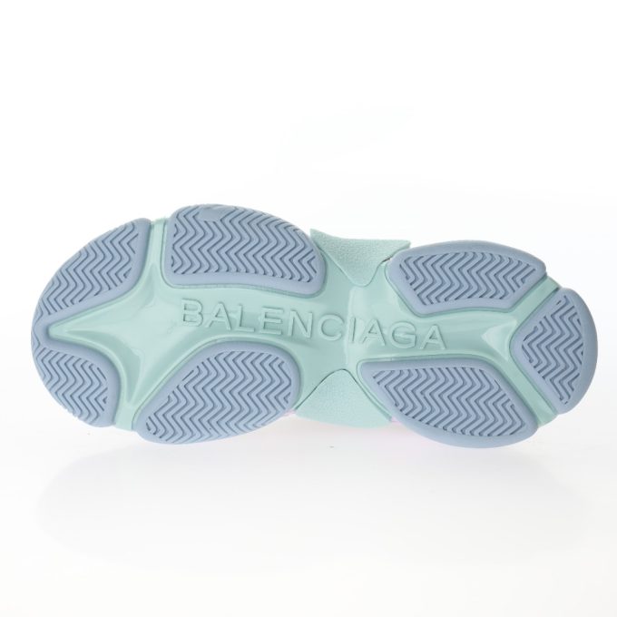 【 Balenciaga 】