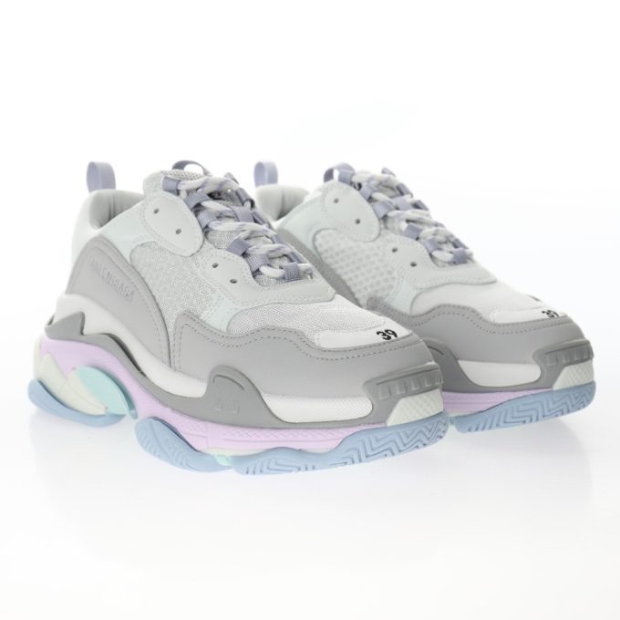 【 Balenciaga 】