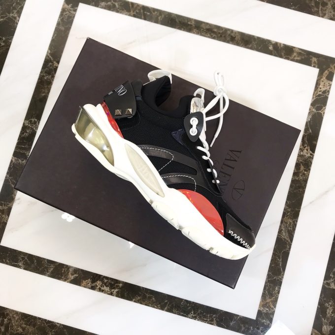【 Valentino 】