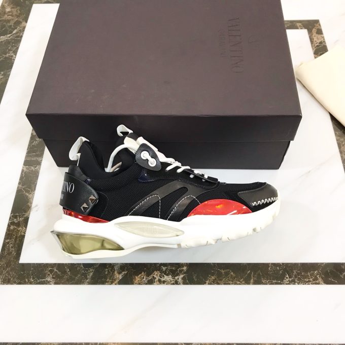 【 Valentino 】